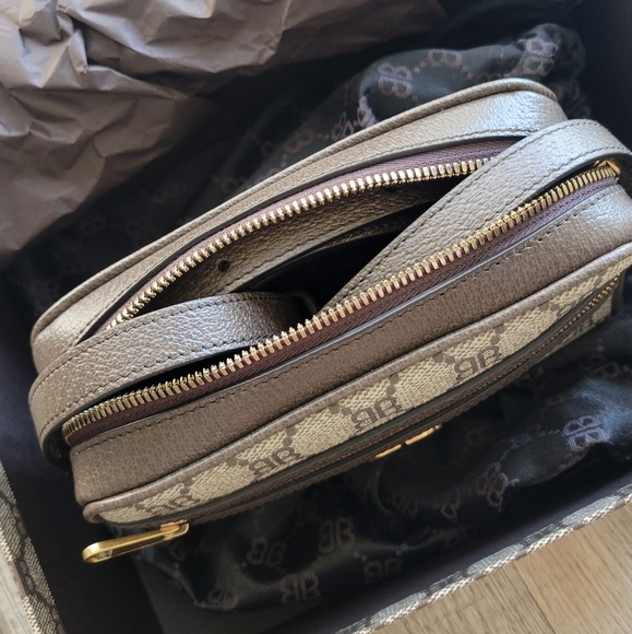 Balenciaga x Gucci The Hacker Project Camera Bag - Picture 5 of 9